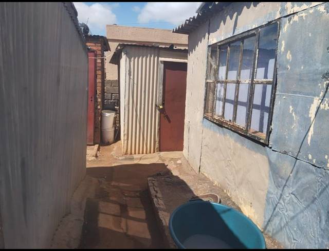 2 BEDROOM HOUSE FOR SALE IN FREEDOM PARK